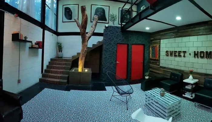 Cozy Loft With Balcony
