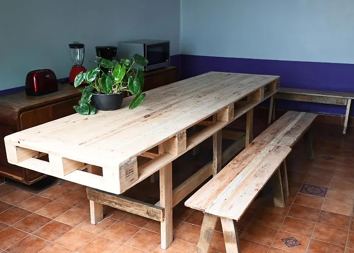 Hostal Portales Monrovia