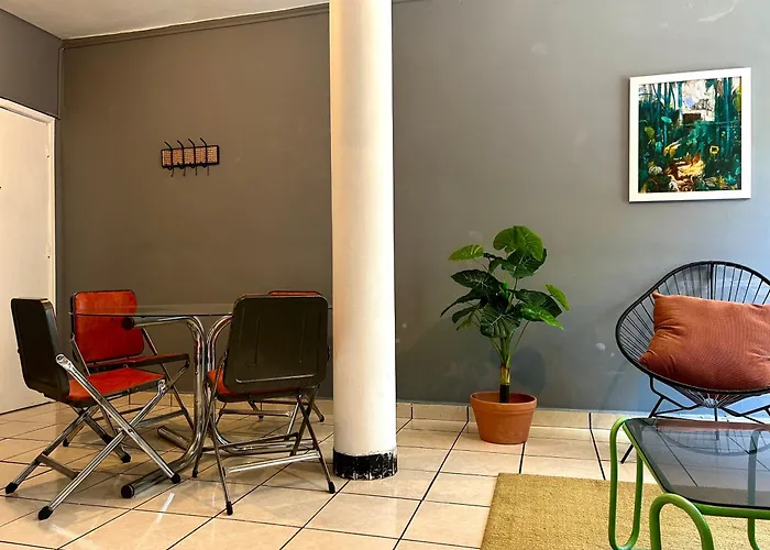 Roma Flat Style And Comfort