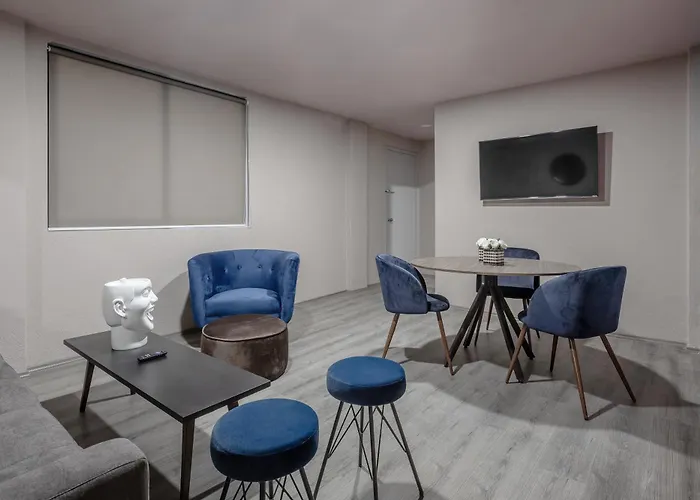 Roma Norte Escape - 2BR-Fast WiFi Elevator Laundry