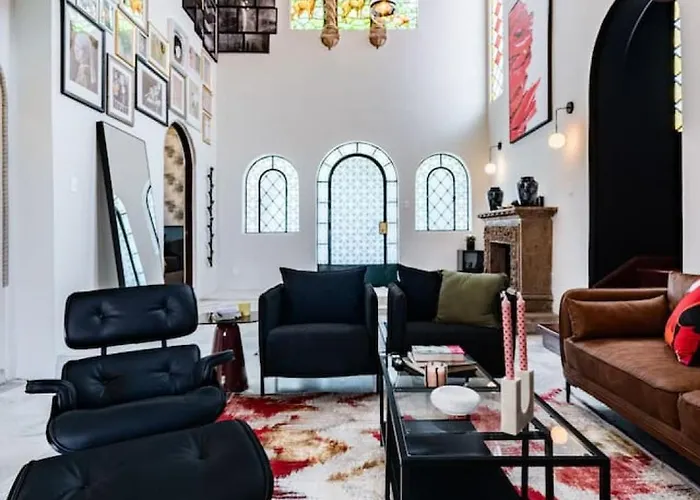 Artistic Haven In Roma Norte With Outdoor Dining