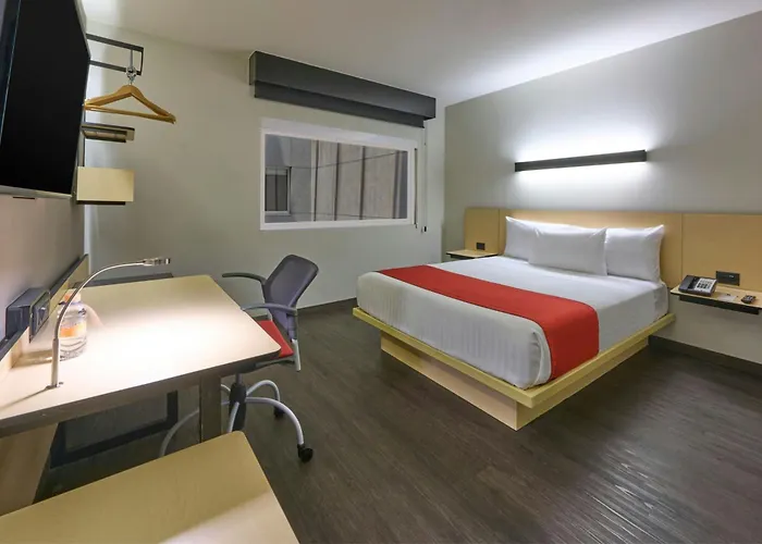 City Express by Marriott Ciudad de México La Villa
