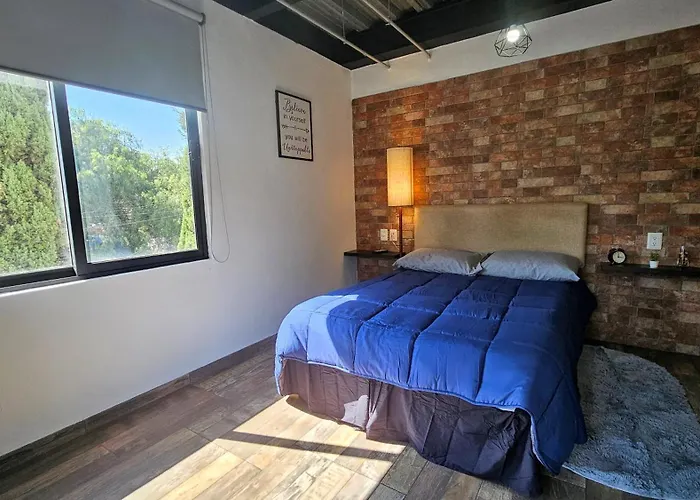 R04 Corner Studio At Itesm Cem Full Services, Shared-Kitchen, Fridge, Laundry, Smart Tv, Parking, Balcony