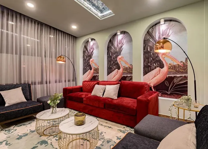 Trendy Roma, Private Rooftop, Bbq, Ac & Gym