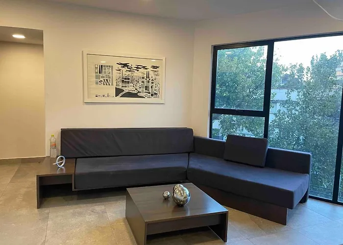 Modern Loft 2 Blocks From Wtc With Parking