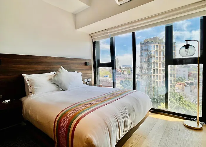 I811 Loft Ac Premium Amenities