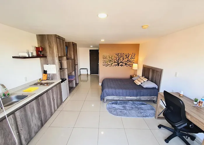 S05 Master Suite Premium Tec Cem Con Cocineta Wifi Balcon Parking Terraza