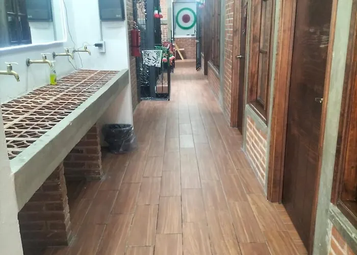 Hostal Kemmm