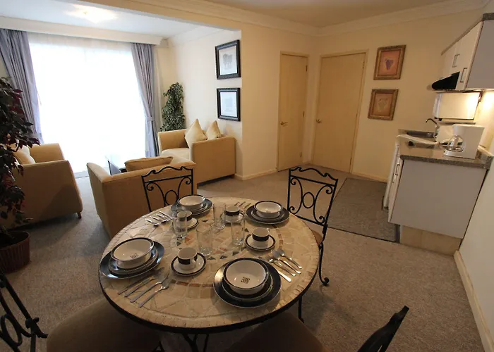Suites Newton