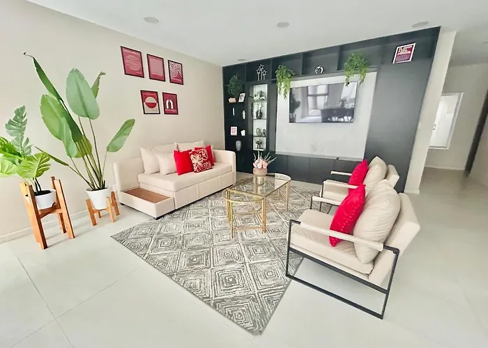 Us Embassy Autodromo Apartment 30 Minutes Away