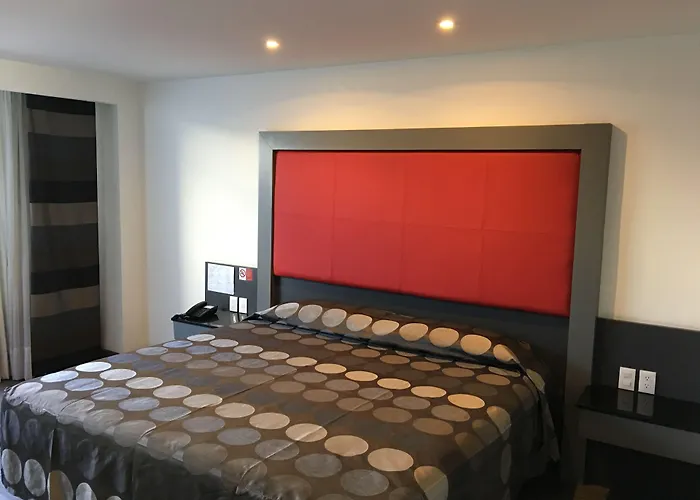 Hotel Atenas Plaza