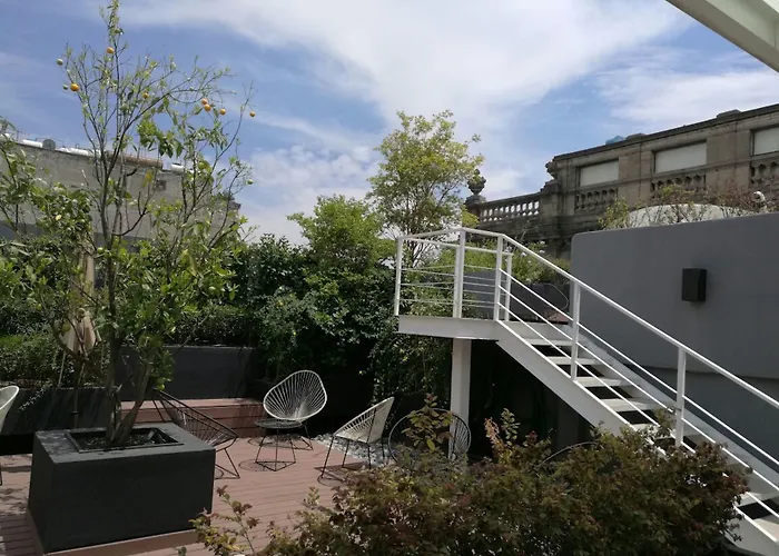 My Place Donceles