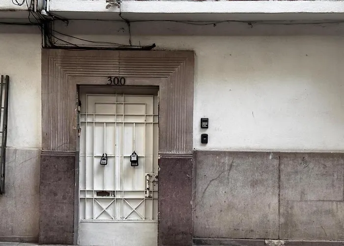 Nice, Comfortable Apartment In The Middle Of Northern Rome