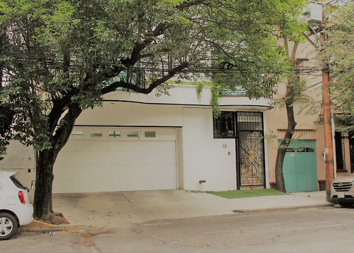 Condesa Suites