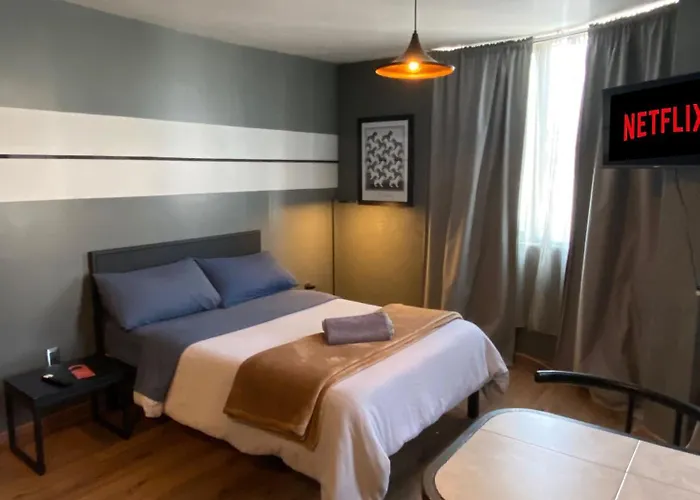 Bright Studio Apartment Casa Icacos Apt 3