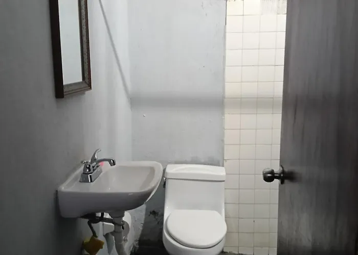 Departamento Compartido En Vecindad 