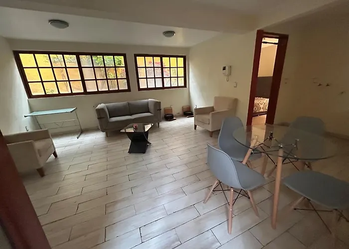 Mexico City Apartment, Excellent Location