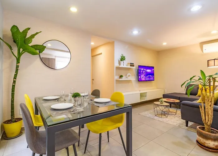 Hidden Gem With Ac Balcony In Trendy Roma Norte