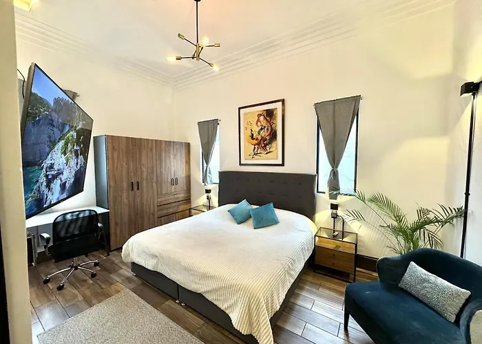 Great Bright Apartment 3
