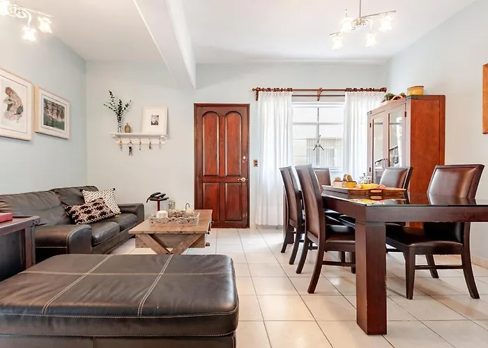 Apartment located between the Metro&Plaza Metrópoli
