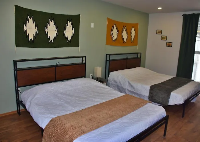 8 Guests In 3 Rooms In Roma Norte