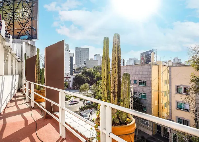 Upscale Polanco, 24 7 Security, Walk To Shopping!