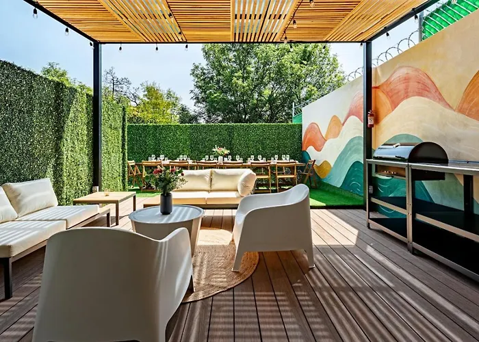 Spacious Condesa Stay, Rooftop Dining, Bbq