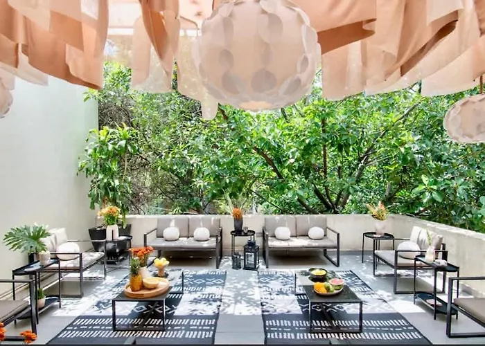 Luxurious Villa With 9 Bedroom And Huge Terrace Condesa