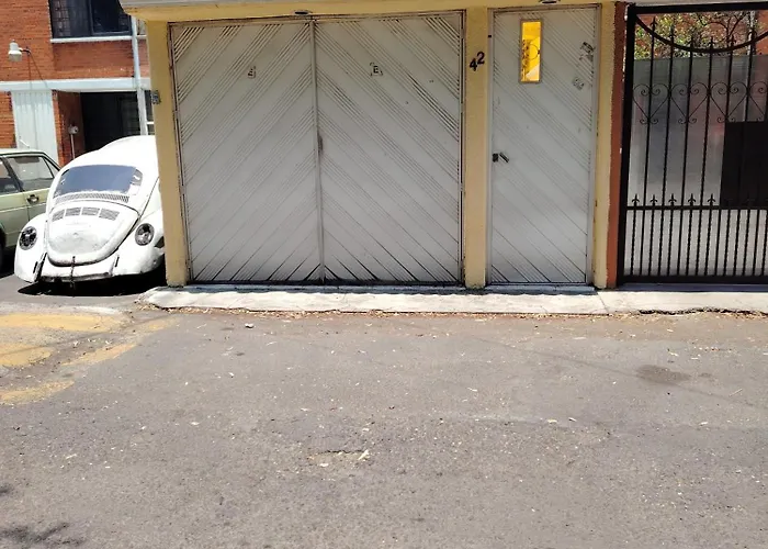 Casa Sola Con 1 Estacionamiento Privado