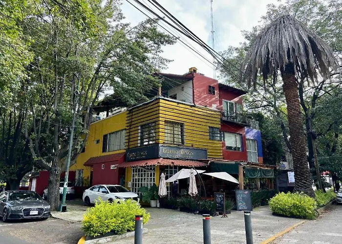 Casa Anzures Thematic