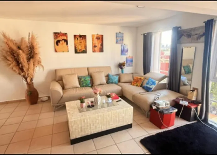Jb Guest House