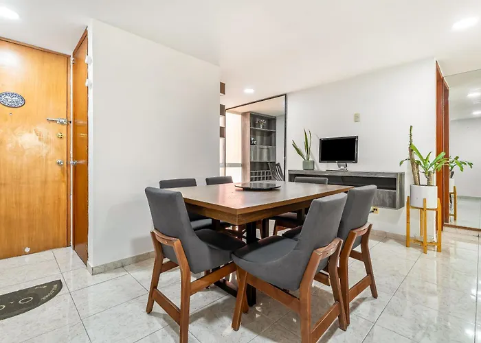 Spacious Apartment For 6 San Simon