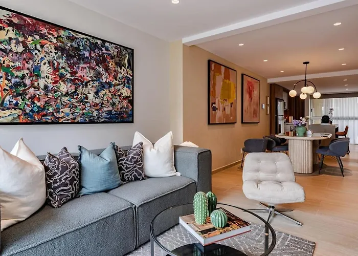 Spacious Condesa Apartment Near Cafes And Parks