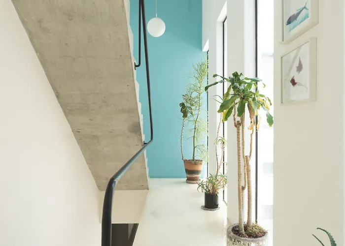 Designers Penthouse With Roof Garden - Ac