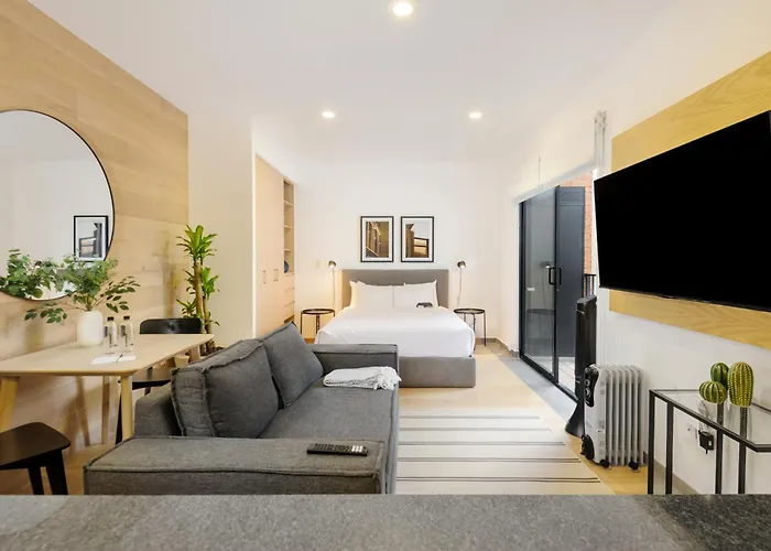 Upscale Loft With Balcony In Roma Norte