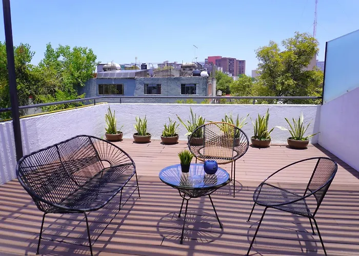 Linda terraza en la vibrante Roma Norte