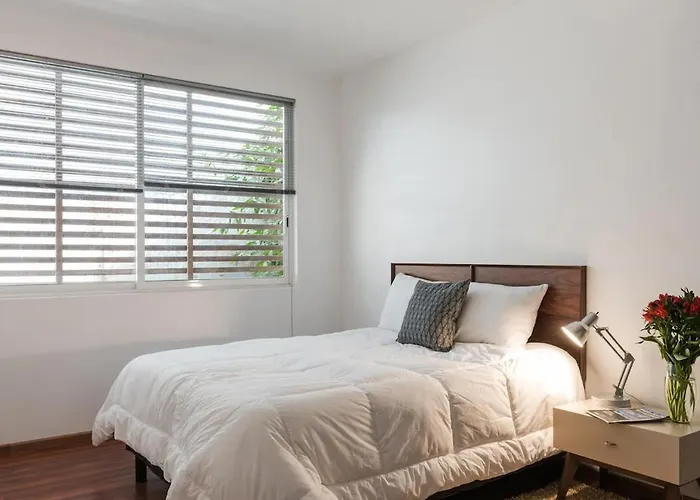 Condesa Residence Amsterdam E Cozy Living Space In The Heart Of The City On Amsterdam Avenue