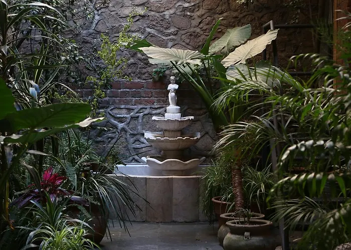 El Patio 77 B&B