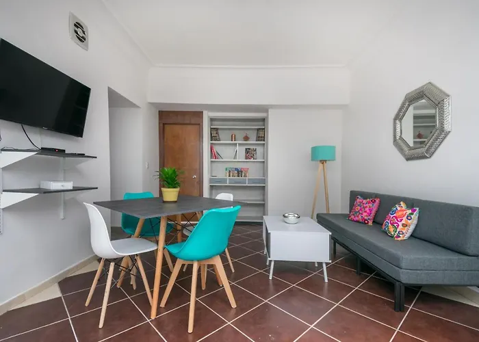 Juub Newly Renovated Cozy Studio @ La Roma